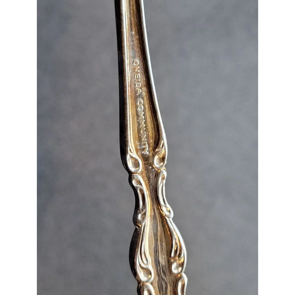 Oneida Community BEETHOVEN Cold Meat Serving Fork Silverplate Betty Crocker